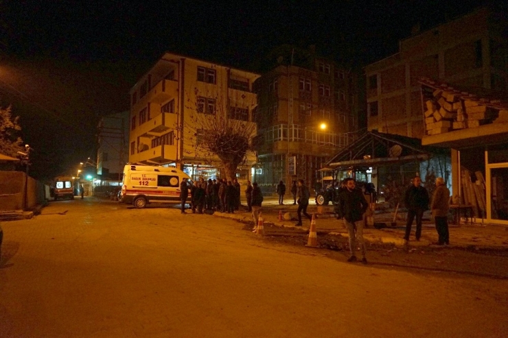 Barışmak İçin Buluşan İki Aile Arasında Silahlı Kavga: 3 Ölü, 2 Yaralı