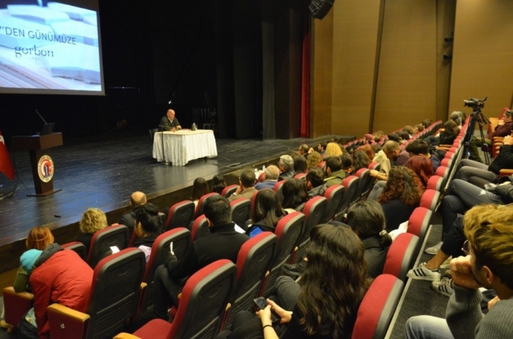 Seramik Ve Cam Bölümünde ’Kariyer Günleri Söyleşileri’nin İkincisi Gerçekleşti