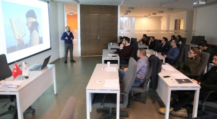 Denib Akademi’den "İhracatta Finansal Okuryazarlık" Eğitimi