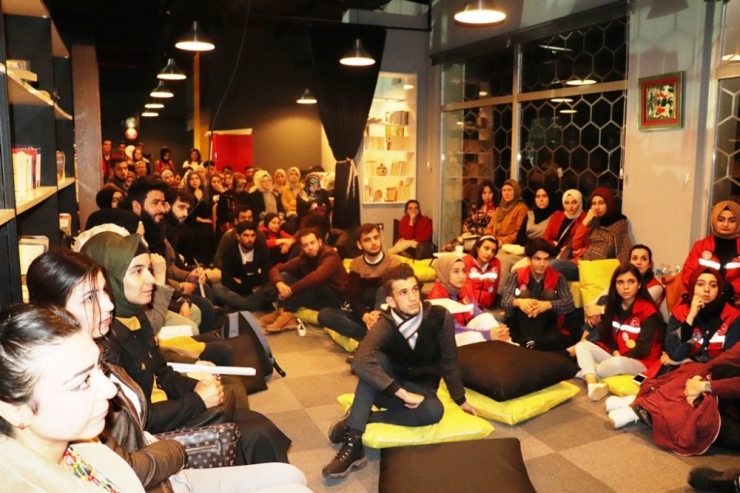 Topoğlu:" Genç Ofislerin Sayısını Artıracağız"