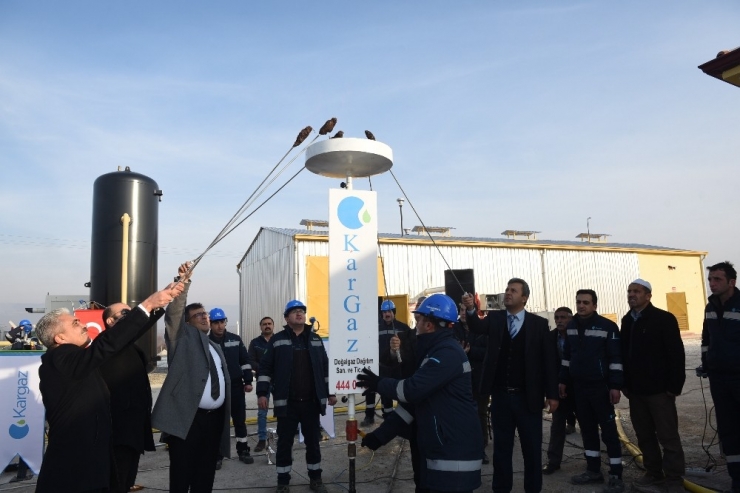 Taşköprü’ye Sabit Doğalgaz Verilmeye Başlandı