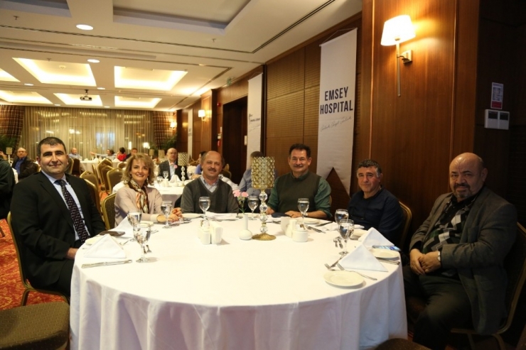 Kocaeli’de İş Yeri Hekimleri Bilimsel Toplantıda Buluştu