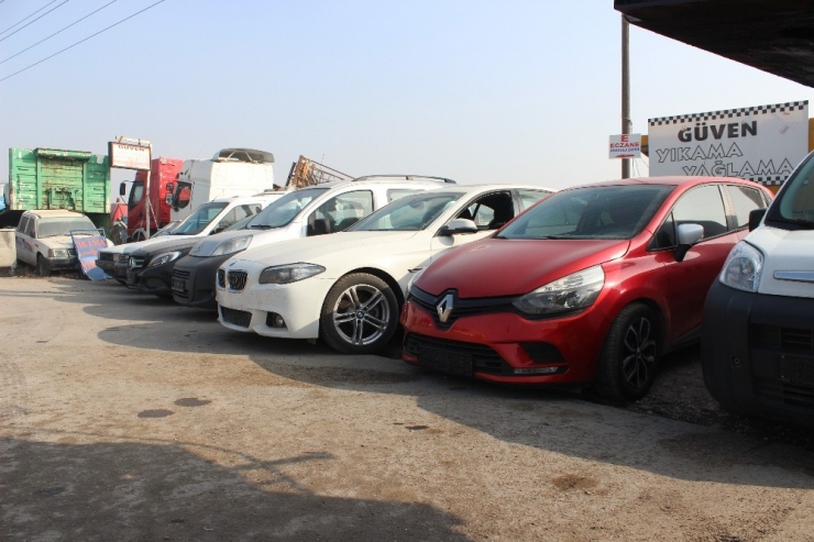 Motor Ve Şasi Numarası Değiştirilmiş 1 Milyon Liralık Otomobiller Ele Geçirildi