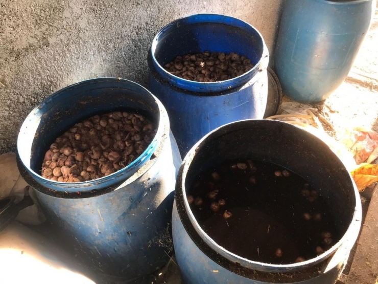 Malatya’da 2 Ton Kaçak Alkol Ele Geçirildi