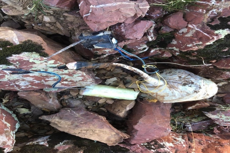 Msb: “Pençe-1 Ve Pençe 2 Harekatlarında Silah, Mühimmat Ve Malzemeler Ele Geçirildi”