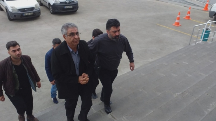 Tekirdağ’da Emekli Öğretmen Husumetlisini Bıçaklayarak Öldürdü