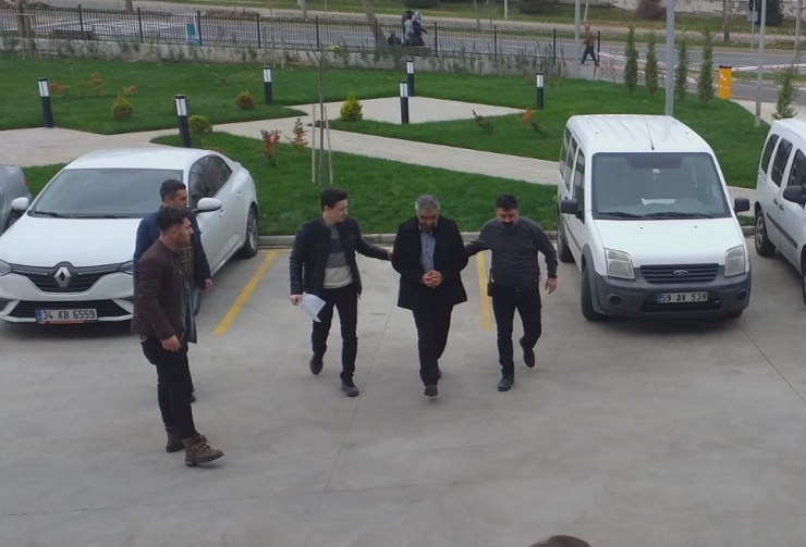 Tekirdağ’da Emekli Öğretmen Husumetlisini Bıçaklayarak Öldürdü