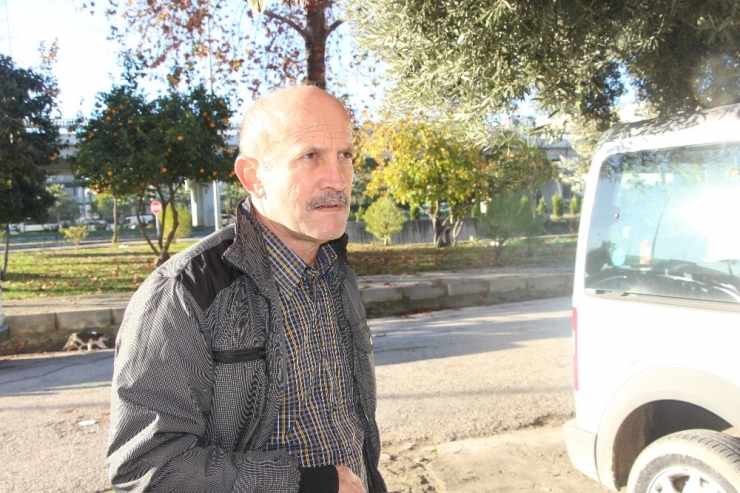 Çalışmayan Aracın Altındaki Civatayı Gördü, Eğilip Bakınca Şok Oldu