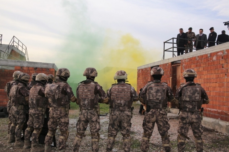 Özel Harekattan Nefes Kesen Tatbikat