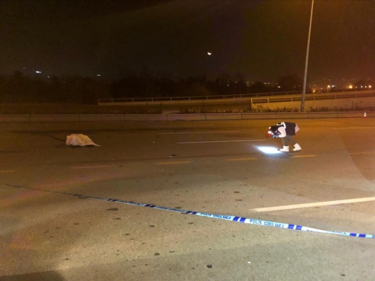 Başkent’te Yolun Karşısına Geçmeye Çalışan Yayaya Otomobil Çarptı: 1 Ölü
