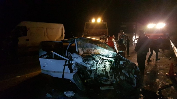 Erzurum’da Zincirleme Trafik Kazası: 1’i Ağır 4 Yaralı