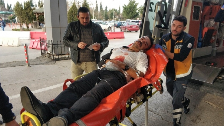 Okul Müdürü Silahlı Saldırıda Ağır Yaralandı