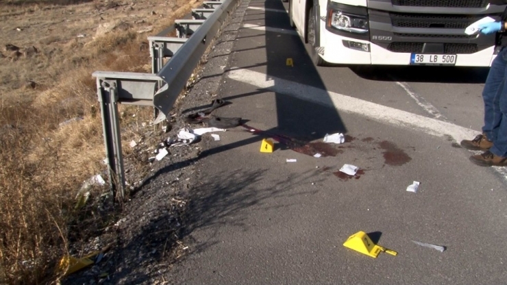 Barışmaya Geldi Kurşun Yağdırdı: 2 Yaralı