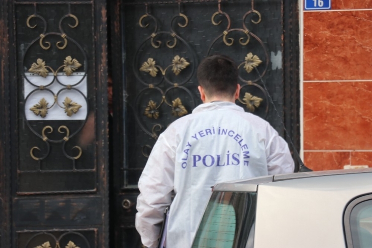 Liseli Genç, Ders Çalışmak İçin Gittiği Evde Kaza Kurşunuyla Öldü