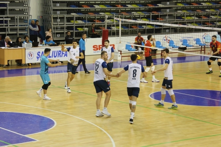 Haliliye Ligin İlk Yarısını Zirvede Tamamladı