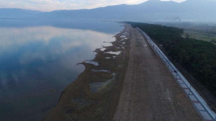 Gölbaşı’nın Ardından İznik Gölü’nü De Kuraklık Vurdu