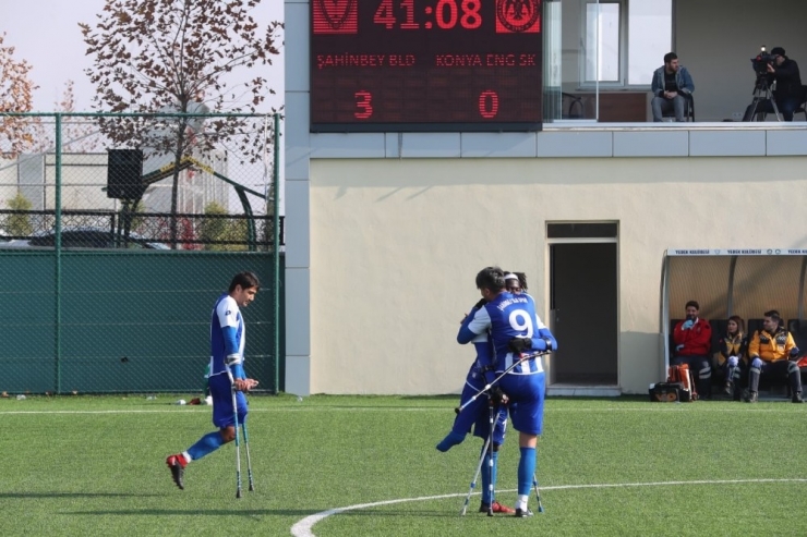 Şahinbey Ampute’nin Beli Bükülmüyor
