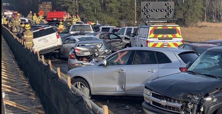 Abd’de 69 Araç Birbirine Girdi