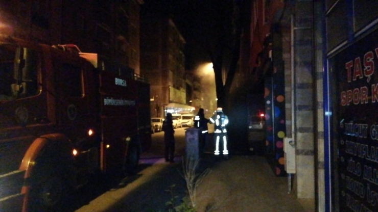 Fişe Takılı Unutulan Çay Ocağı İş Yerini Küle Çevirdi