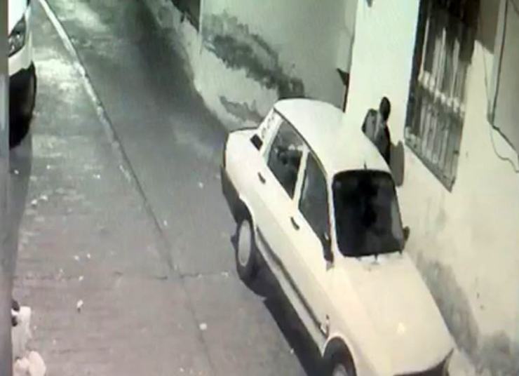 Cezaevi Firarisi Çaldığı Otomobilde Uyuşturucuyla Yakalandı