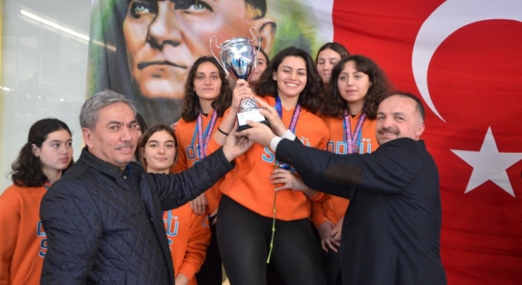 Dpü’de Düzenlenen Türkiye Sualtı Hokeyi Şampiyonası Sona Erdi