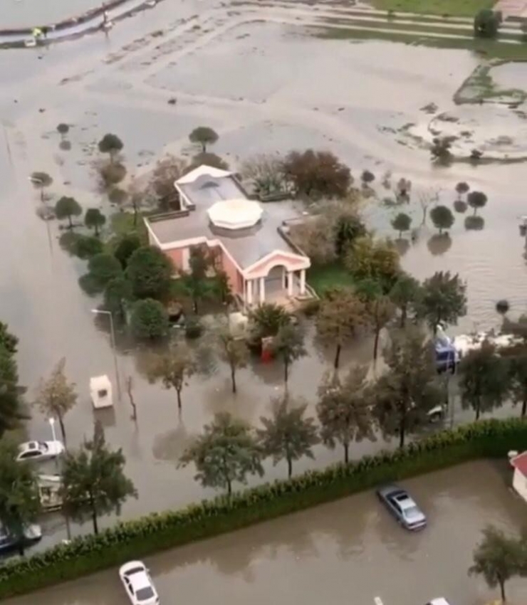Karşıyaka’da Deniz İle Kara Birleşti