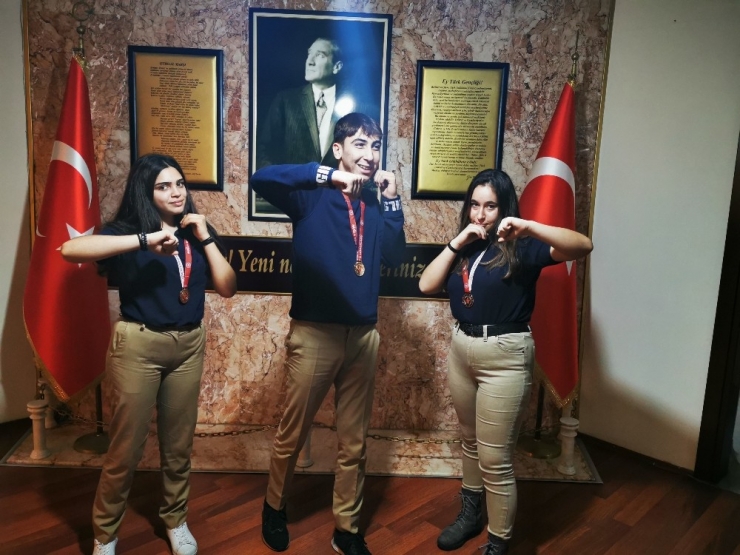 Marmarisli Boksçular İl Birincisi Oldu