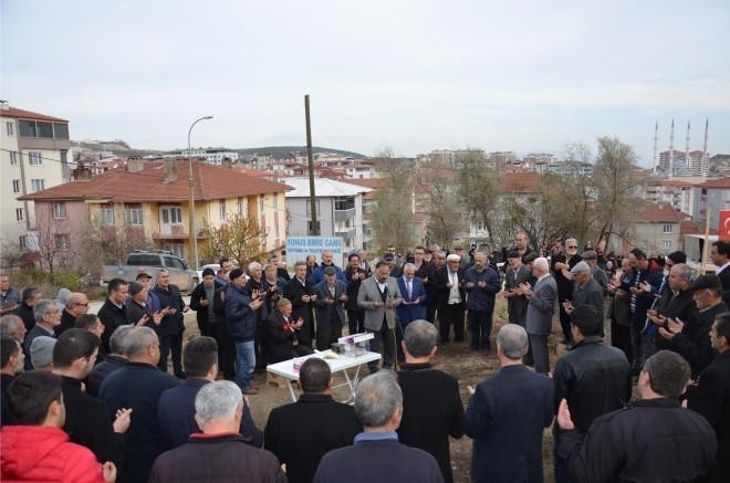 Yunus Emre Camii’in Temeli Atıldı