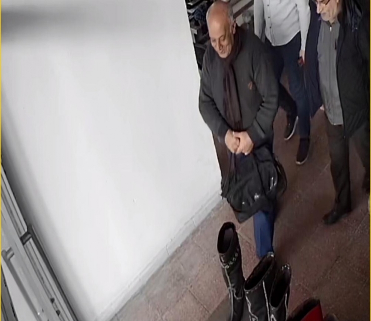 "Rauf Denktaş’ın Yeğeniyim" Dedi, Paraları Alıp Kayıplara Karıştı