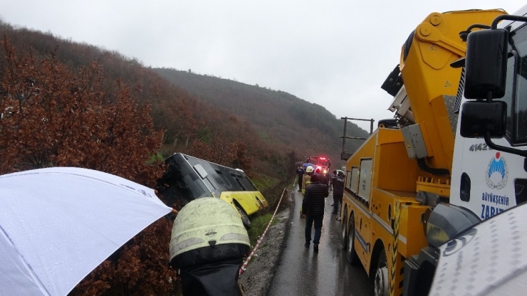 Çekmeköy’de İett Otobüsü Yan Yattı: 1 Ölü, 11 Yaralı