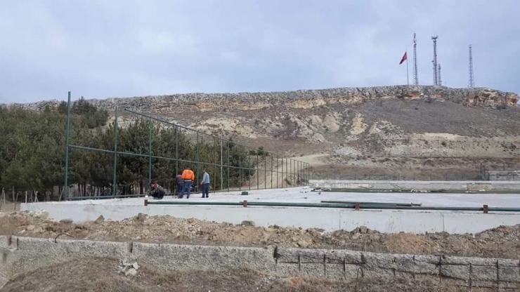 Devrekani Stadyumunda Rehabilitasyon Çalışmaları Sürüyor