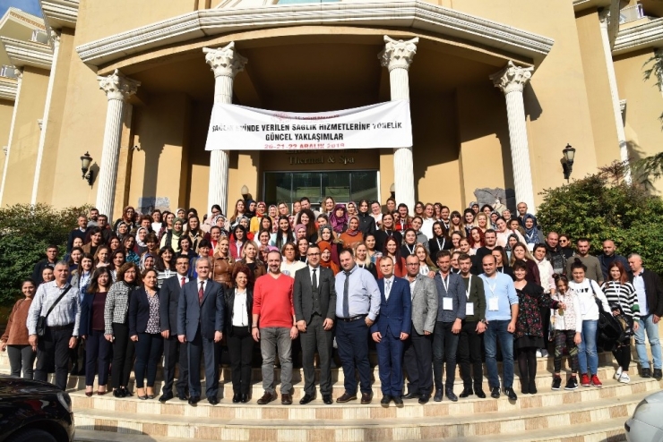 Sağlık Evlerindeki Ebeler Salihli’de Eğitimden Geçti