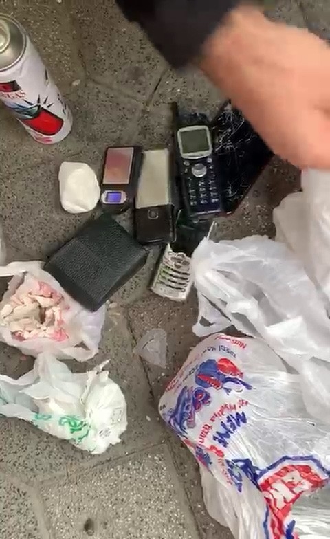 Zeytinburnu’nda Uyuşturucuyla Yakalanan Şahıs Cezaevi Firarisi Çıktı