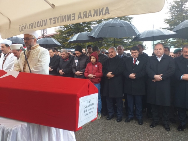 Şehit Özel Harekat Polisi Coşkun Elber Son Yolculuğuna Uğurlandı