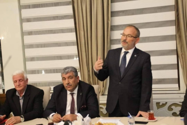 Belediye Kütahyaspor, Futbol Camiasıyla ’Birlik Beraberlik’ Toplantısı Düzenledi