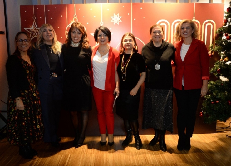 Galatasaraylı Kadınlardan Sosyal Sorumluluk Projesi