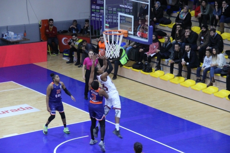 Kadınlar Basketbol Süper Ligi: Elazığ İl Özel İdare: 79 - Çukurova Basketbol: 85
