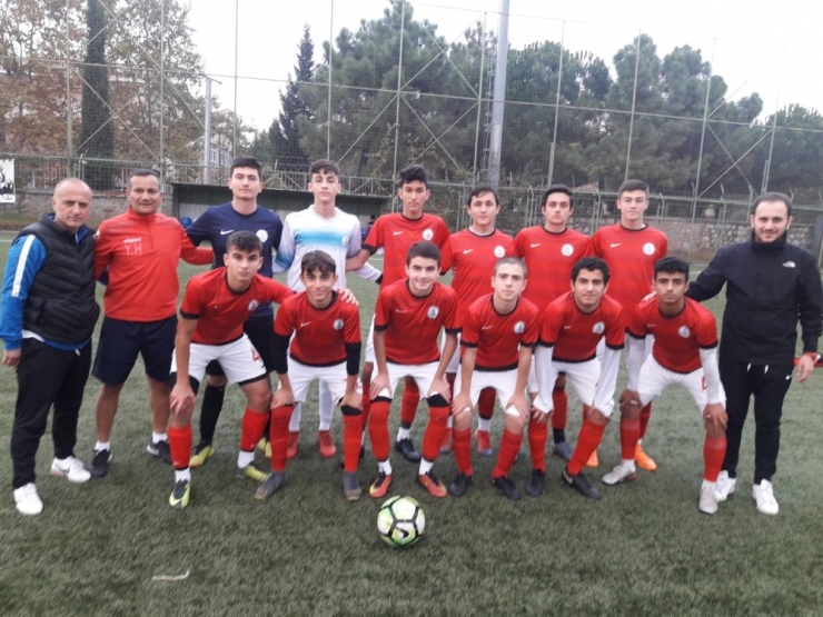 Körfez’de Üç Şampiyonluk Birden