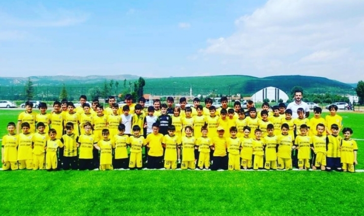 Bucaspor Futobl Okulları Kütahya’da Başarı Elde Ediyor