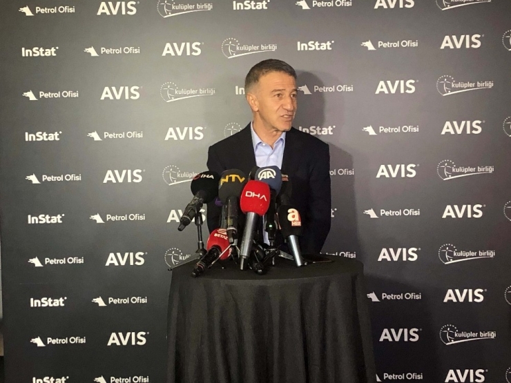 Ahmet Ağaoğlu: "Ndiaye İlgilendiğimiz Bir Oyuncu"