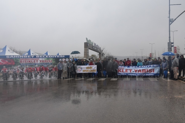 Kurtuluş Kupası İçin Pedal Çevirdiler