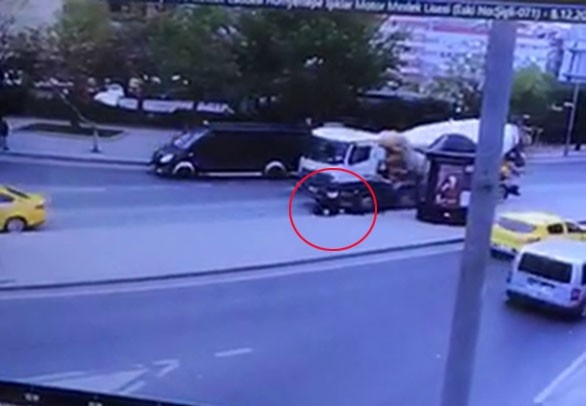 Şişli’de İki Kardeşin Feci Şekilde Can Verdiği Kaza Kamerada