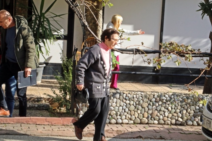 Yaşlı Kadına Kabusu Yaşatan Kapkaççılar Yakalandı