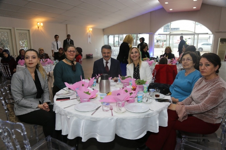 Deveci: "Kadın Üretimde Daha Çok Yer Alacak"