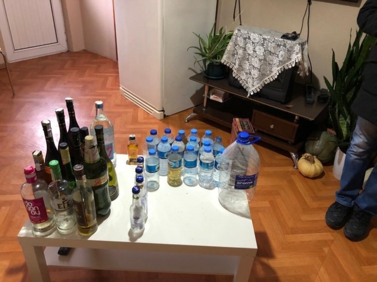 Bursa’da Jandarmadan Yılbaşı Öncesi Kaçak İçki Operasyonu