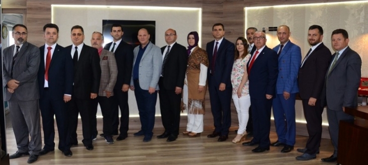 Mutlu Gününüzde Oyuna Gelmeyin