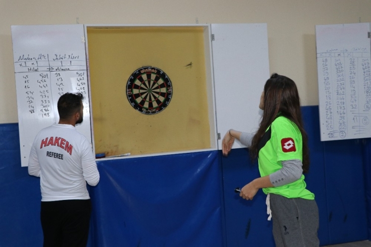 Dart’lar Okullar Arası İl Birinciliği İçin Atılıyor