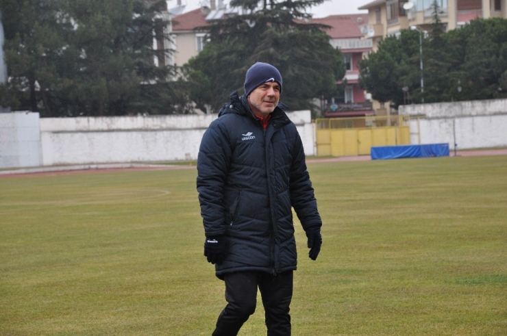 Teknik Direktör Şengün: "Isparta 32 Spor’un Hedefi Her Zaman Şampiyonluktur"