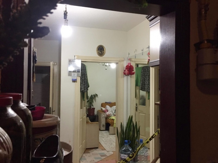 Eşini Tüfekle Öldürdükten Sonra İntihar Etti