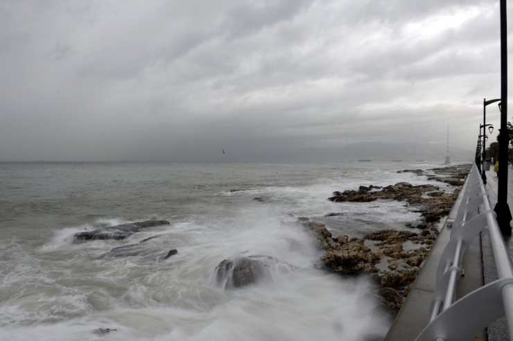 Lübnan’ı Şiddetli Yağış Ve Fırtına Vurdu: 2 Ölü